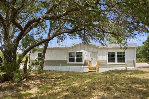 Photo of 20213 NW 258th Street, Okeechobee, FL 34972 (MLS # A4692603)