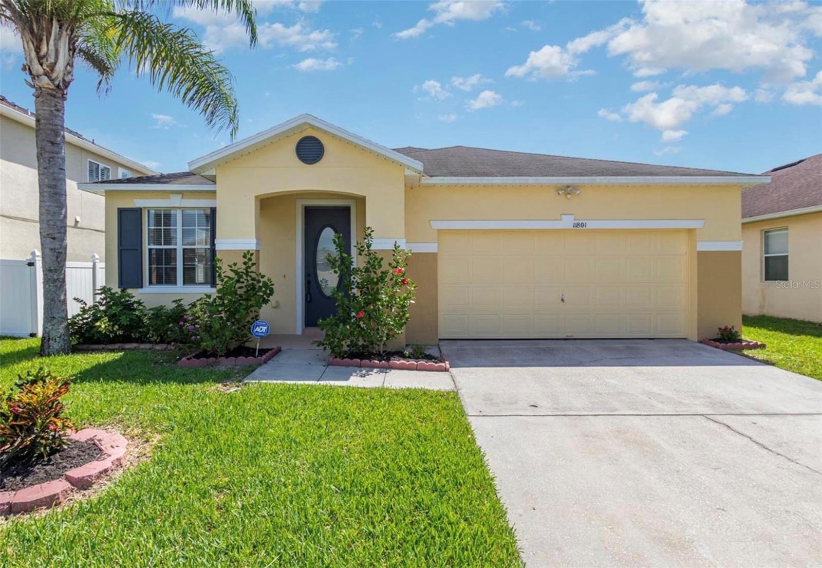 3 bedroom / 2 bathroom, Flex area