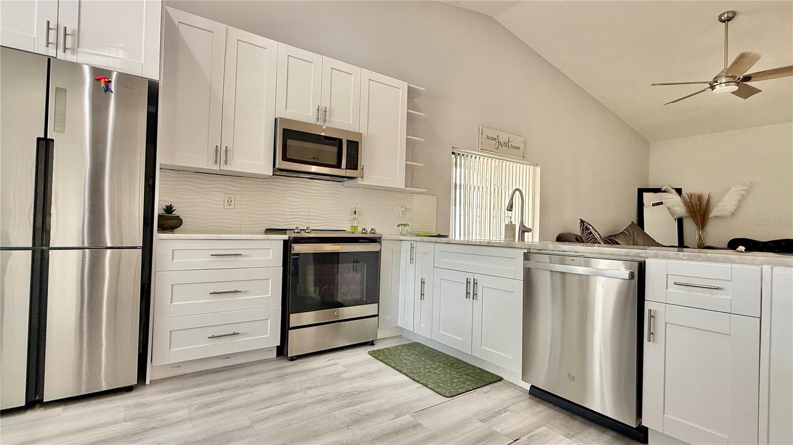 BOYNTON LAKES 06 - Residential