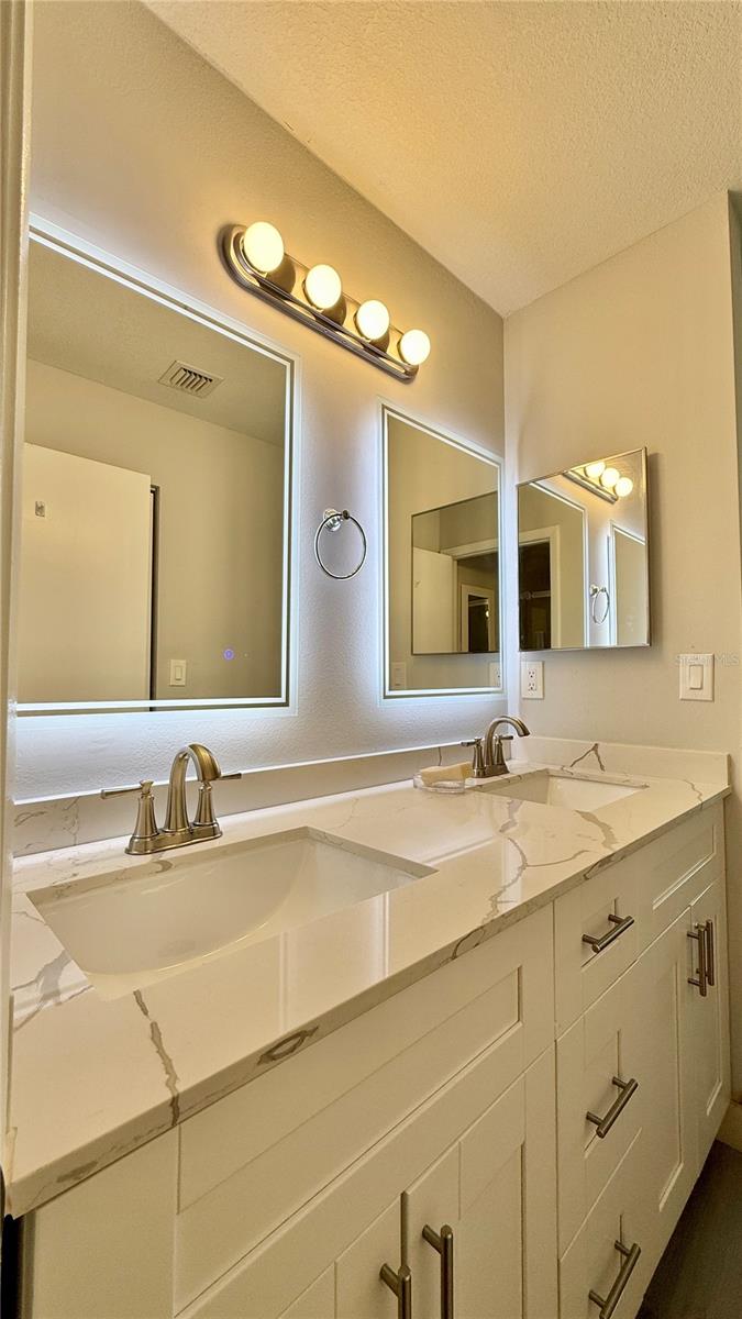 BOYNTON LAKES 06 - Residential