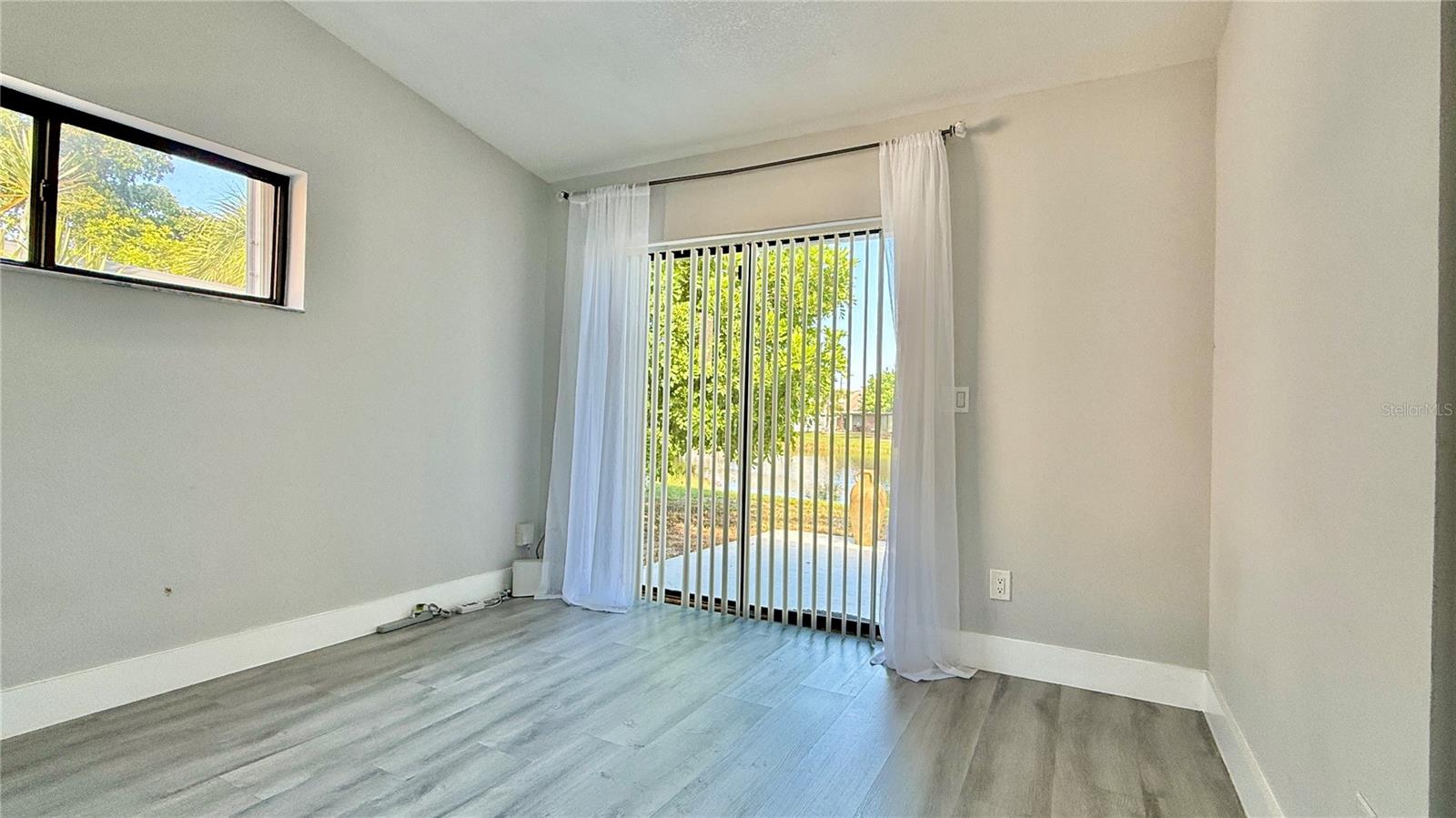 BOYNTON LAKES 06 - Residential