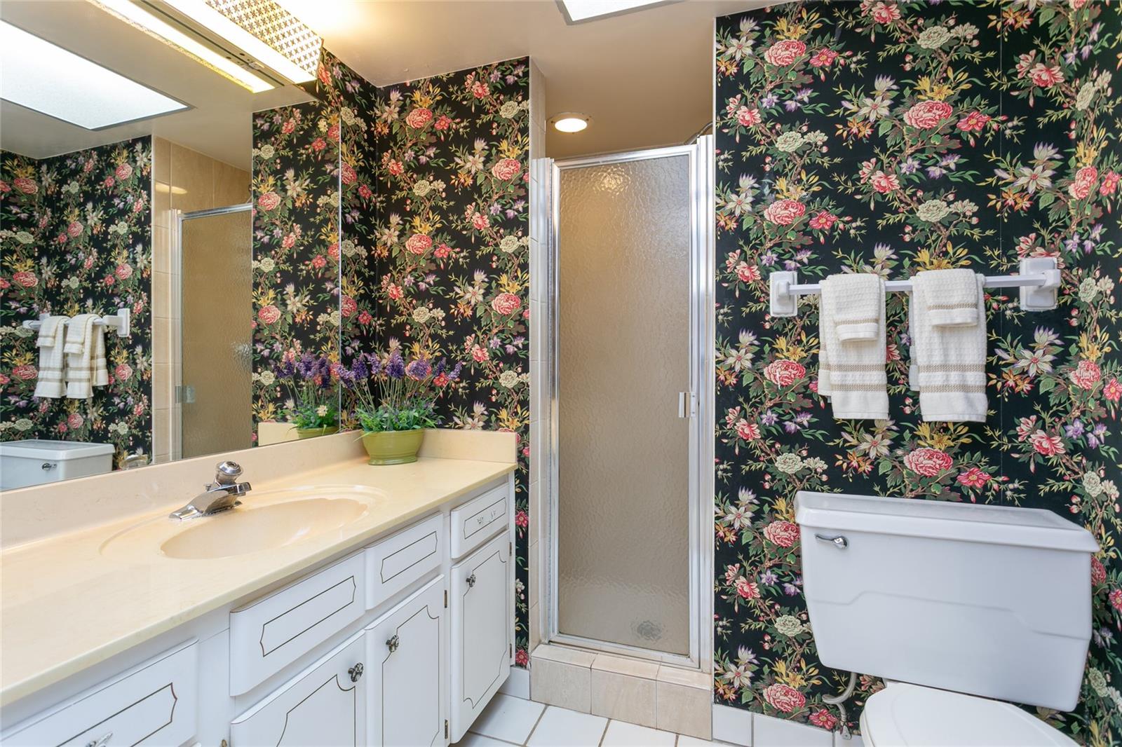 VENICE SANDS - Residential