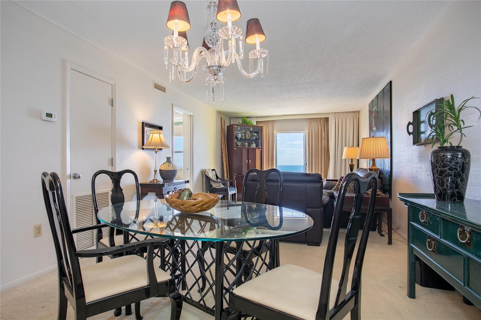 VENICE SANDS - Residential