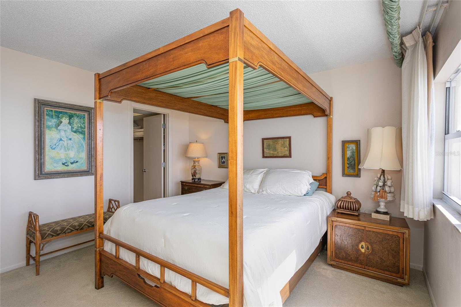 VENICE SANDS - Residential