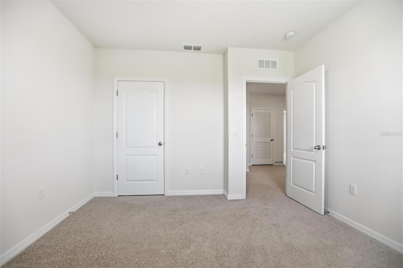 RIVIERA BELLA UN 9A - Residential