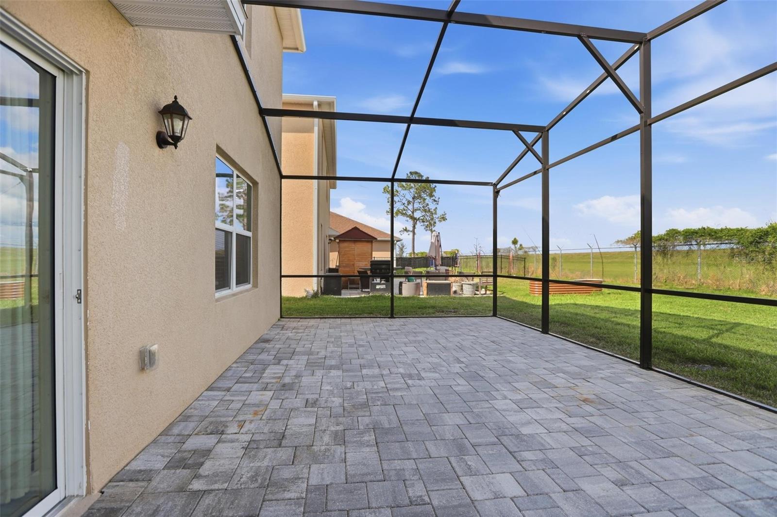 RIVIERA BELLA UN 9A - Residential