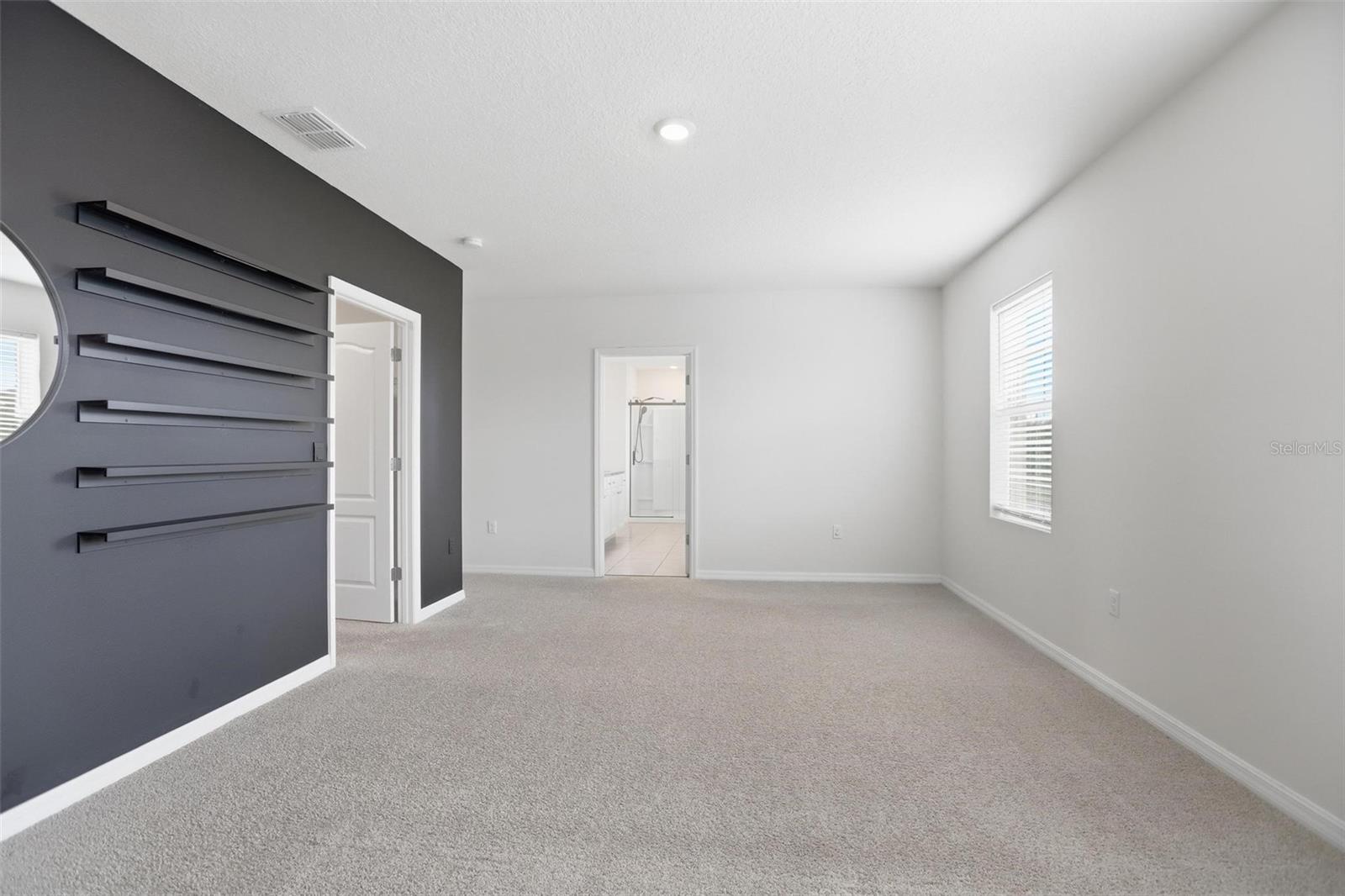 RIVIERA BELLA UN 9A - Residential