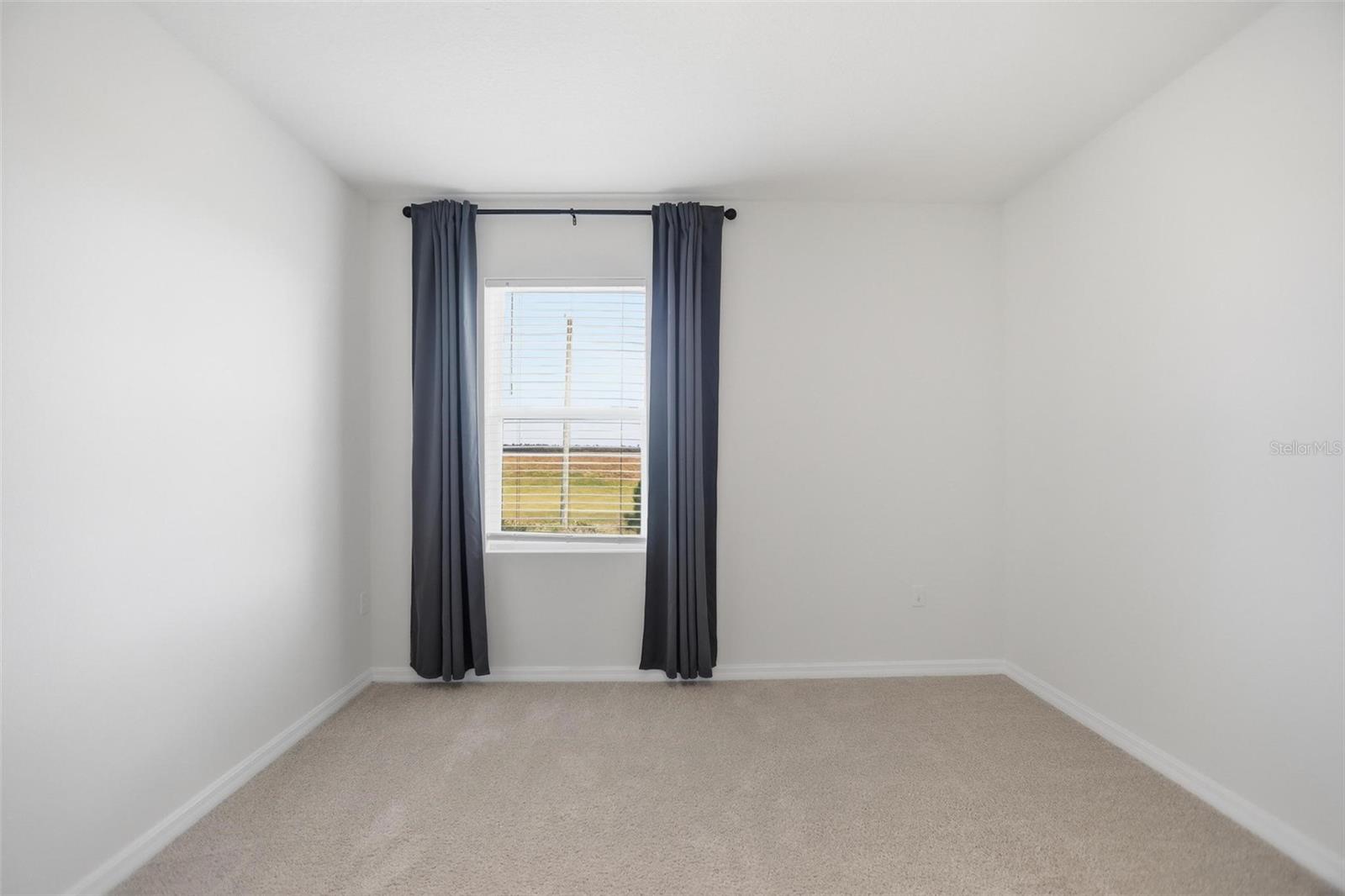 RIVIERA BELLA UN 9A - Residential