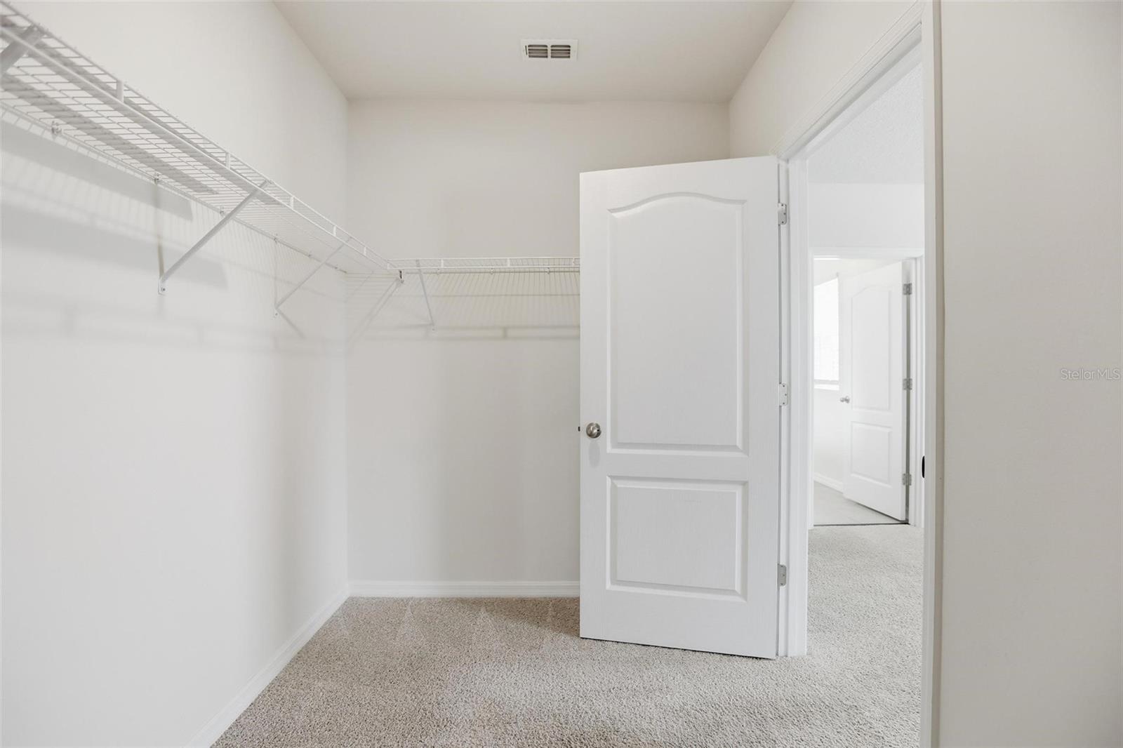 RIVIERA BELLA UN 9A - Residential