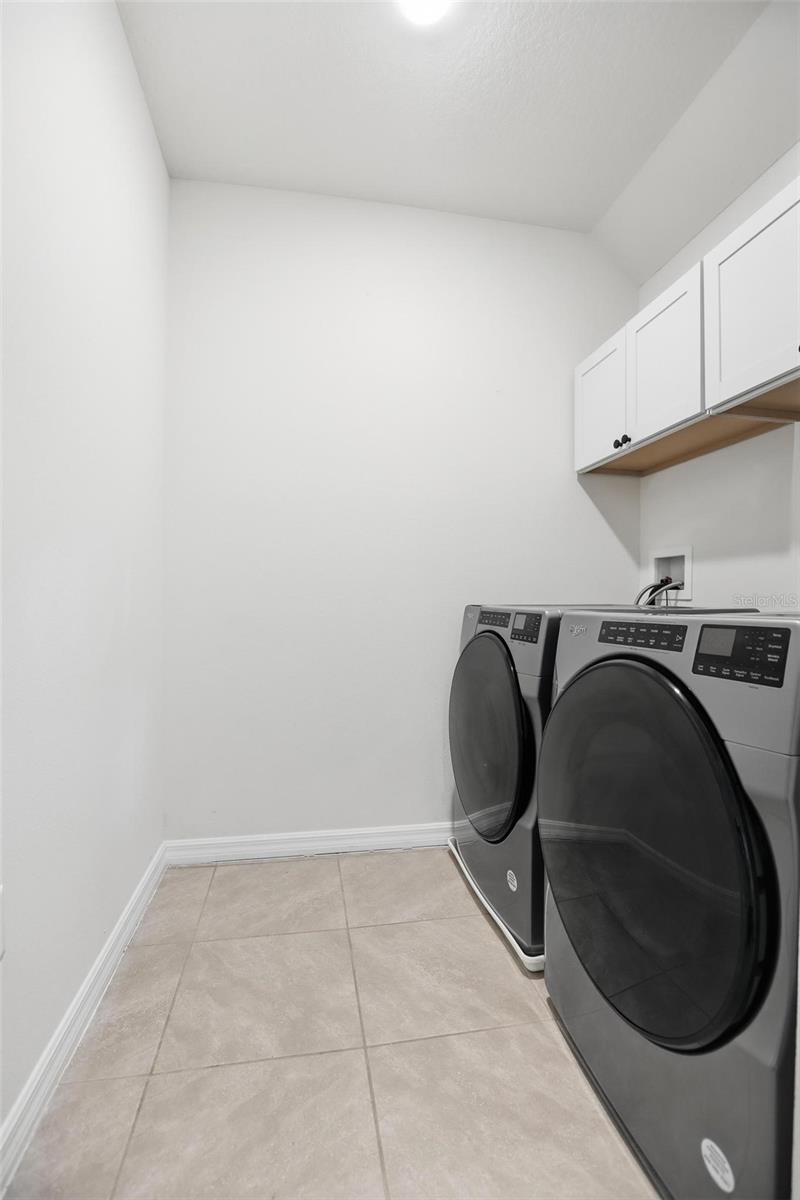 RIVIERA BELLA UN 9A - Residential