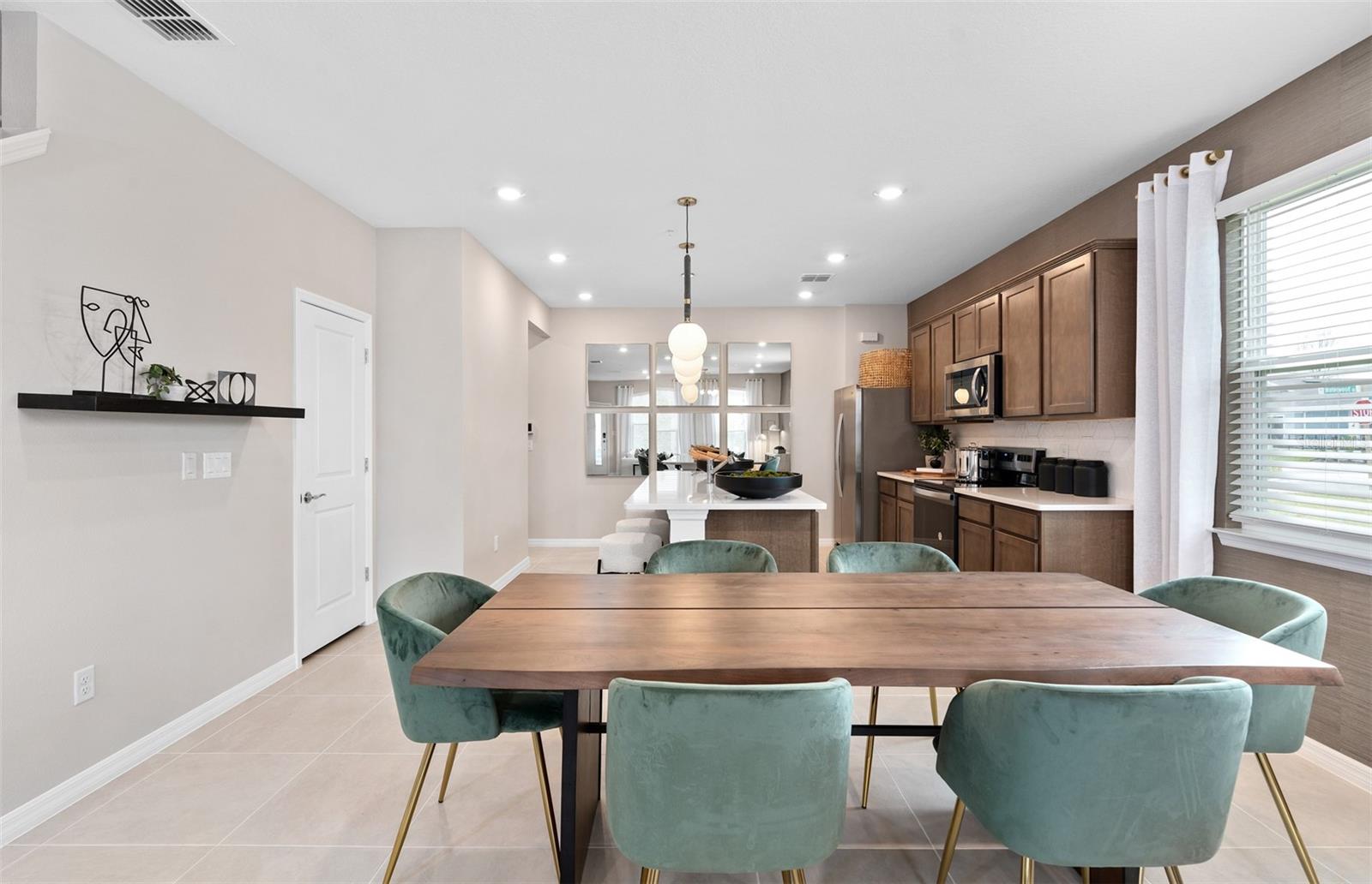 THE COVE AT NONA SOUND - Residential