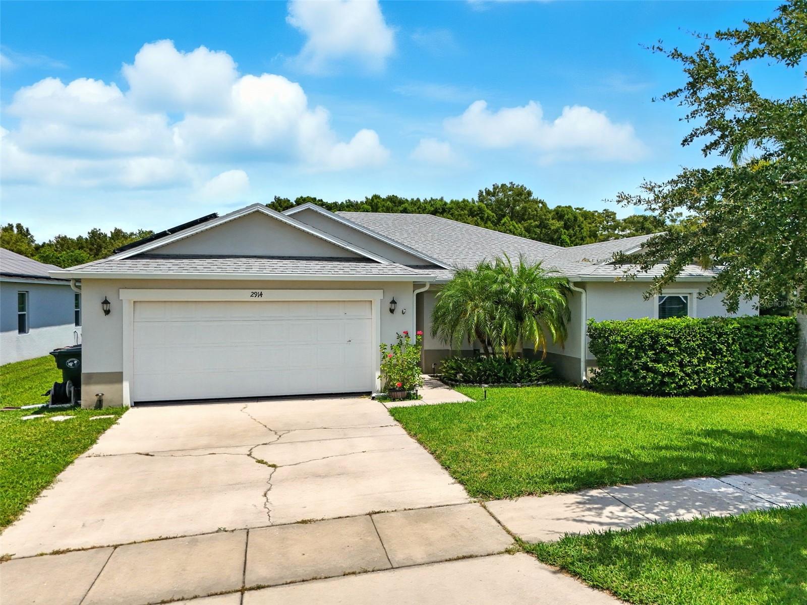 Your search for the perfect Kissimmee home ends here! Situated on a desirable corner lot, 2914 Boating Blvd is a 3-bedroom, 2-bathroom gem offering the ultimate in privacy and outdoor living. The open layout creates a fantastic flow from the kitchen to the dining area and a large great room.
Step outside to discover a private backyard sanctuary, backed by a lush conservation area. A canal right next to the property provides direct access for kayaking, boating, and more. With a dedicated office space for your work-from-home needs, this home truly has it all. Don't miss this rare opportunity to own a piece of paradise!