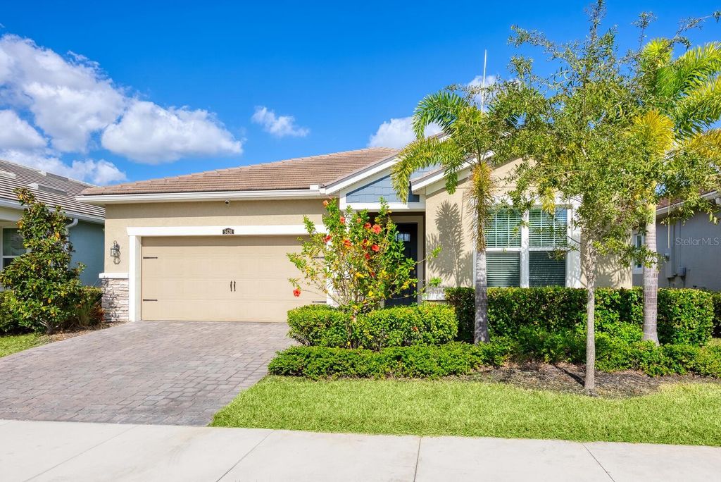 Photo of 5420 Hope Sound Circle, Sarasota, FL 34238 (MLS # A4672724)