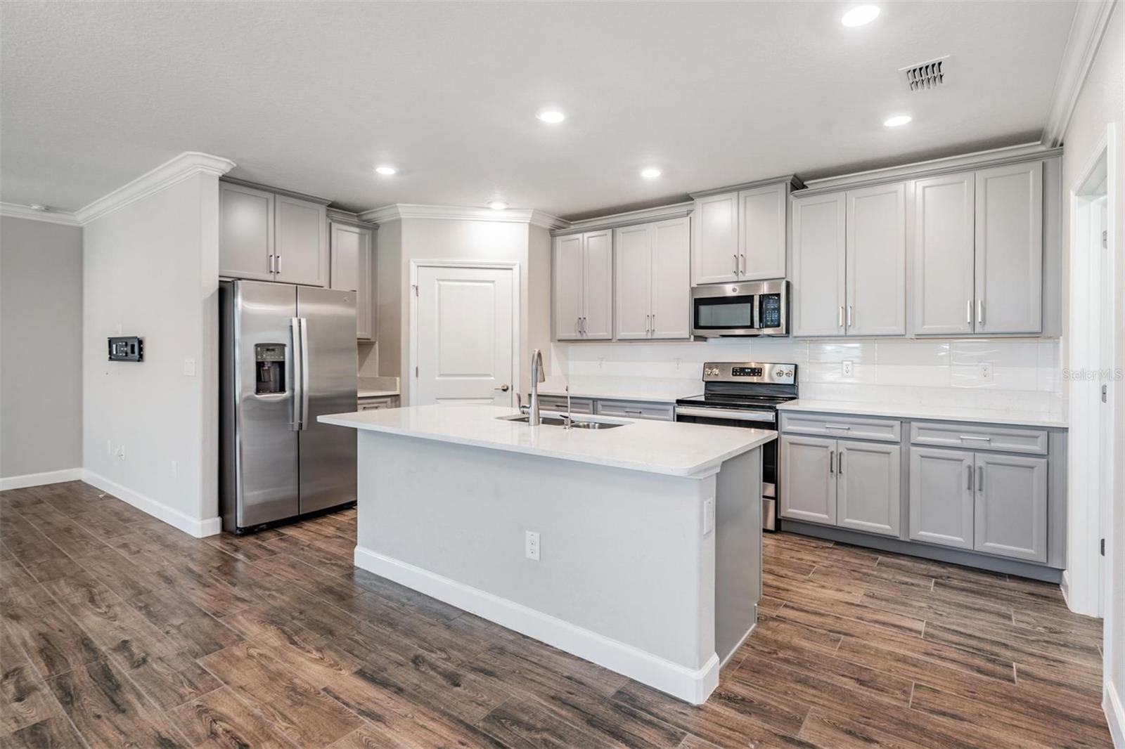 MIRADA ACTIVE ADULT PH 1A 1C - Residential