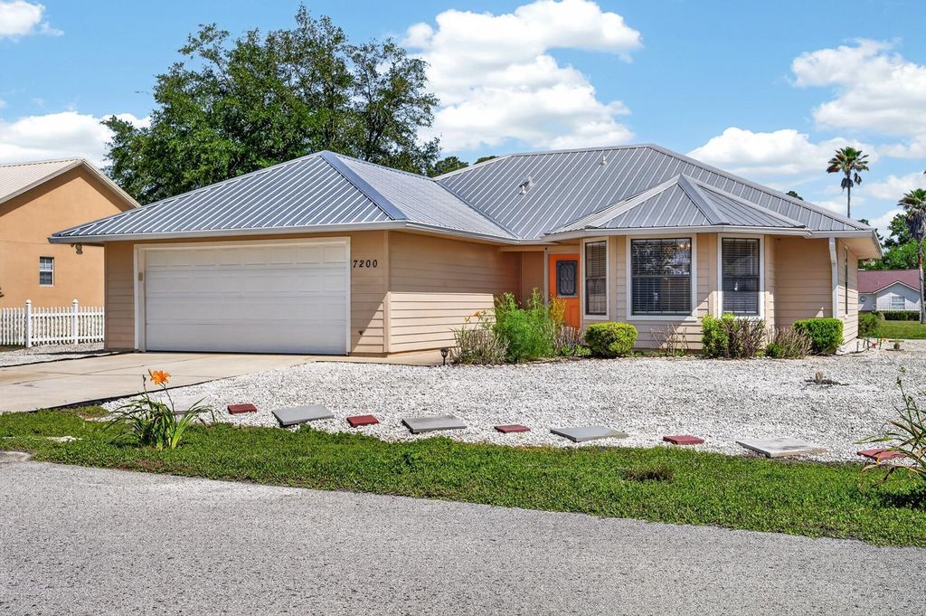 Photo of 7200 Andrew Jackson Street, Palatka, FL 32177 (MLS # FC317944)