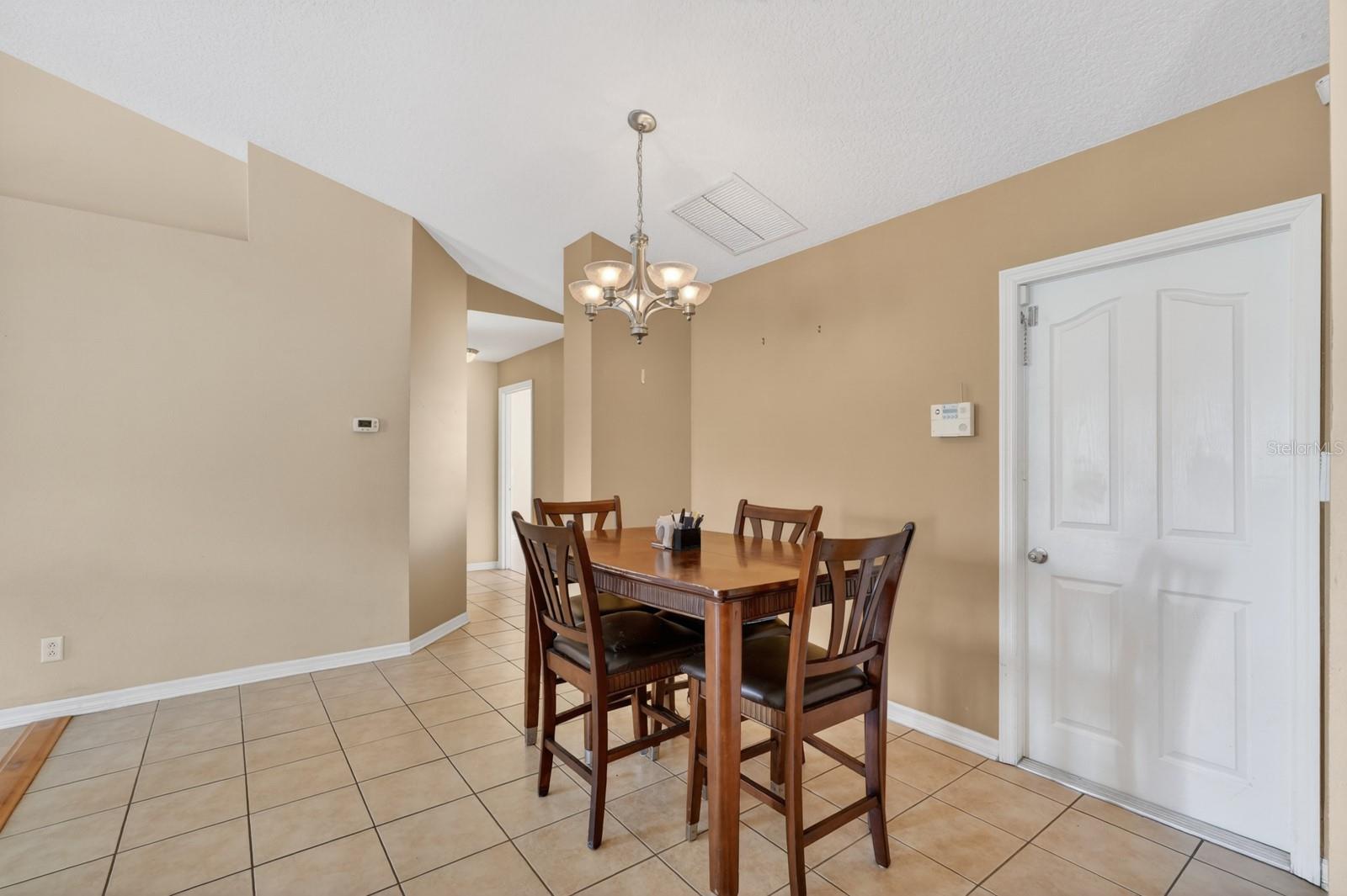 TIERRA WOODS - Residential