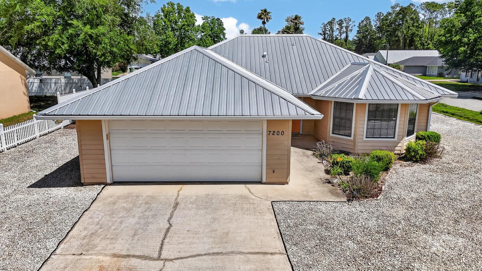 TIERRA WOODS - Residential