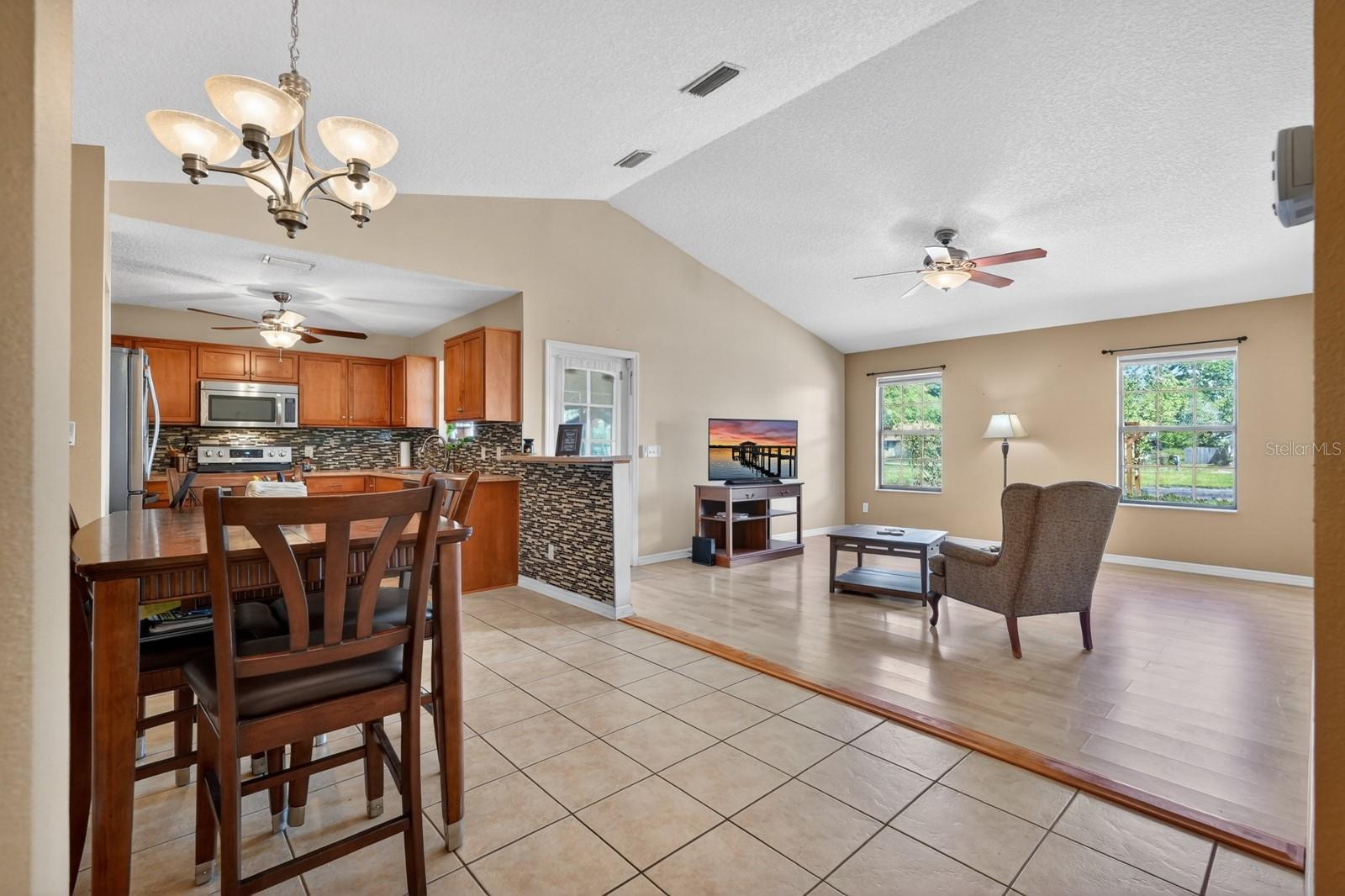 TIERRA WOODS - Residential