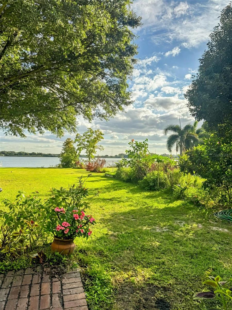 JAN-PHYL VILLAGE - Residential