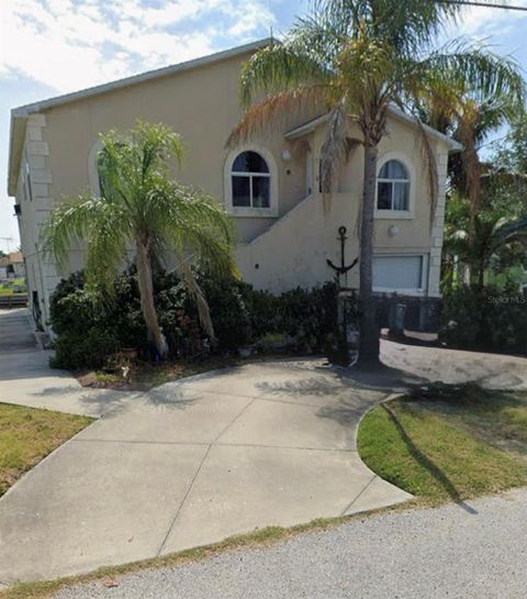 13810 LAVENDER AVENUE HUDSON FL 34667