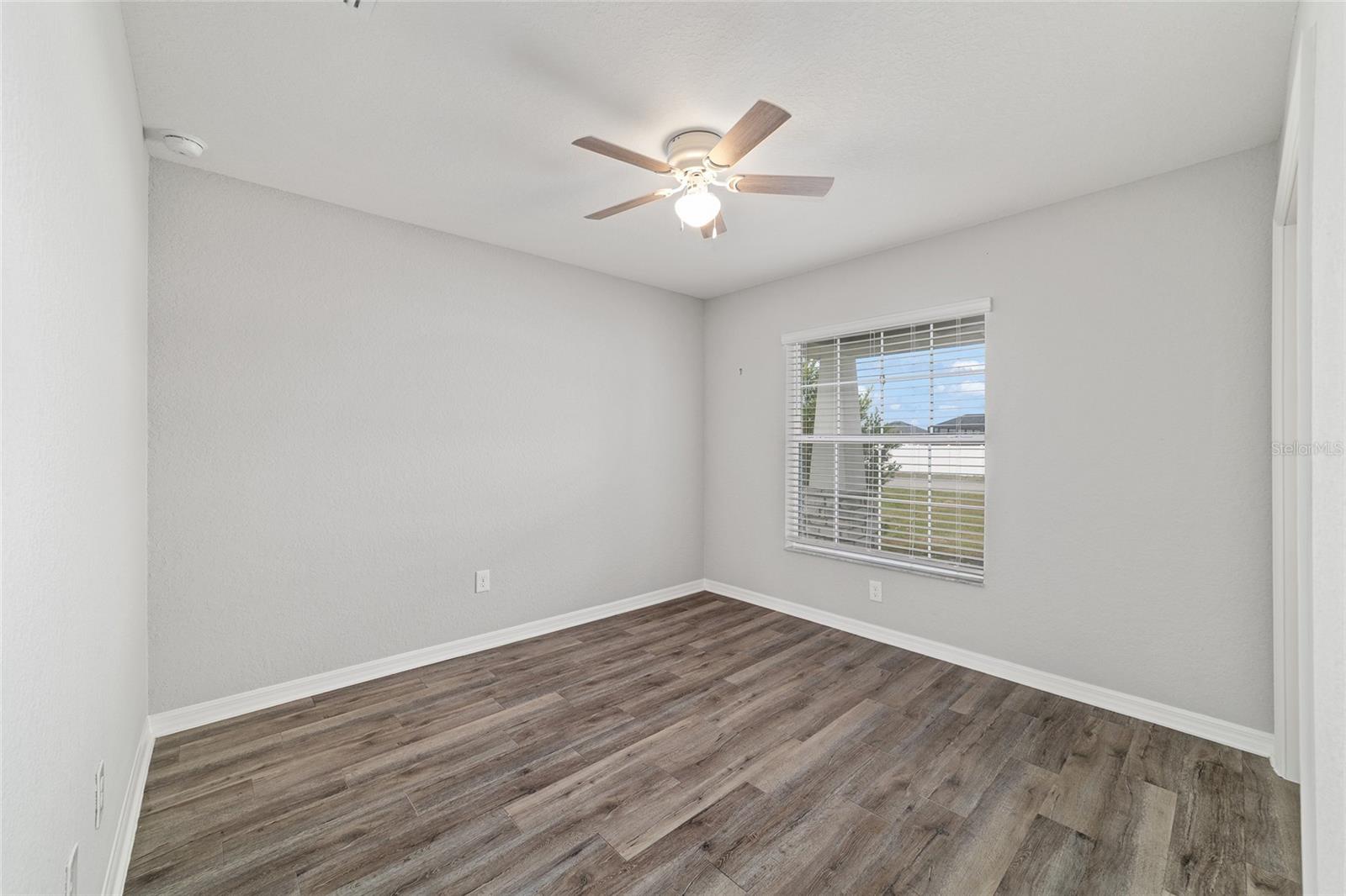 SUMMERCREST - Residential