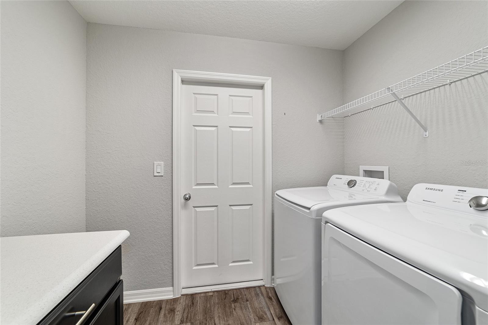 SUMMERCREST - Residential