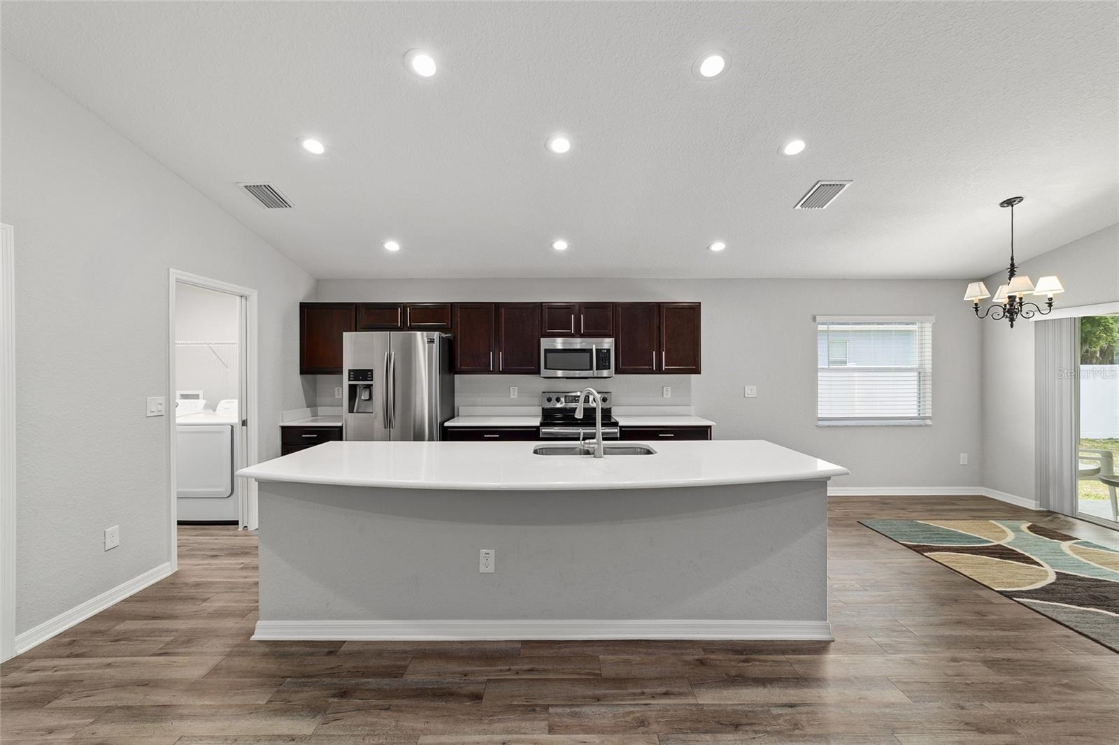 SUMMERCREST - Residential