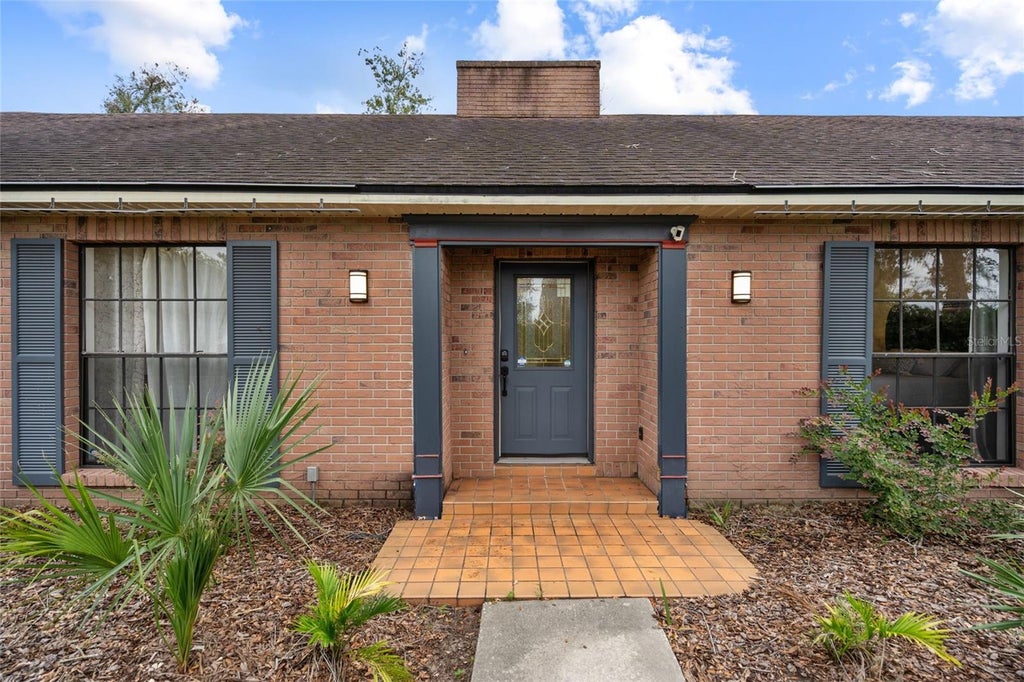 Photo of 4616 Ackerly Way, Brandon, FL 33511 (MLS # C7531492)