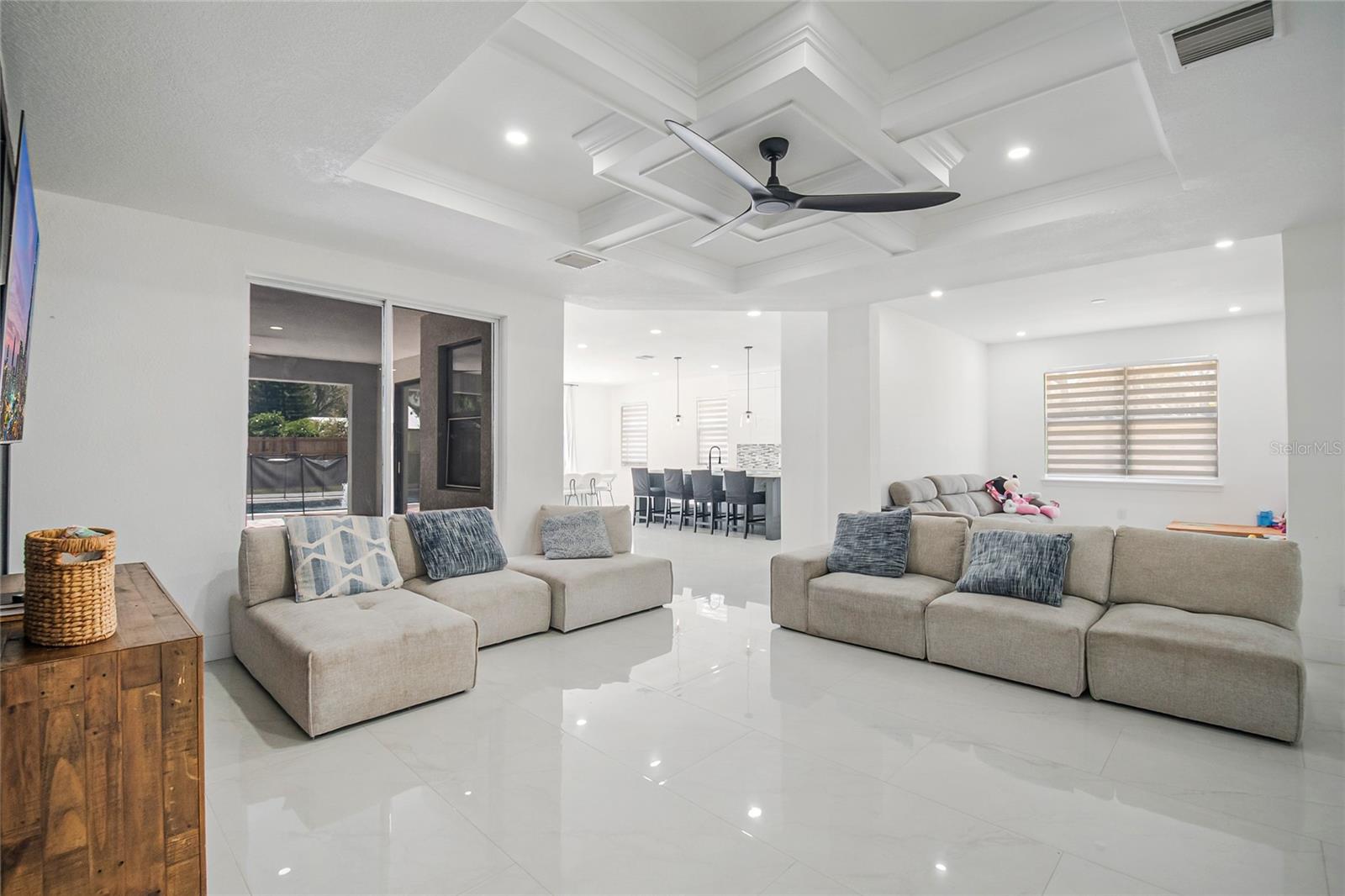 CHISHOLM TRAILS - Residential