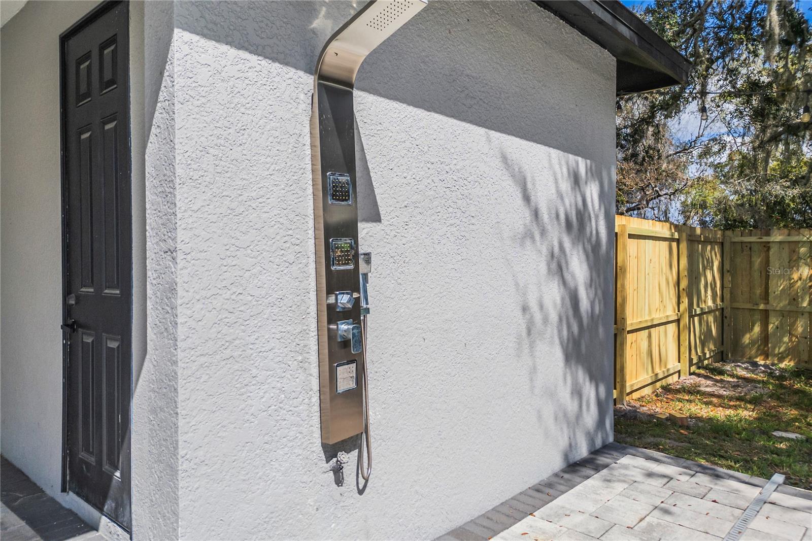 CHISHOLM TRAILS - Residential