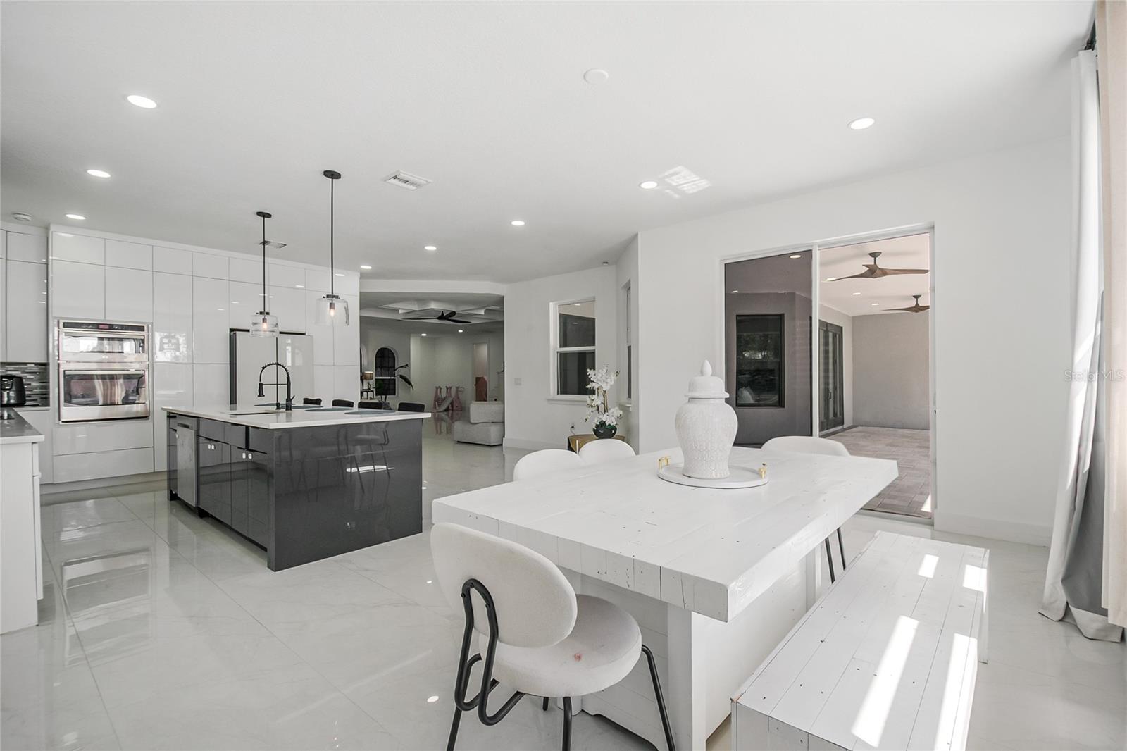 CHISHOLM TRAILS - Residential