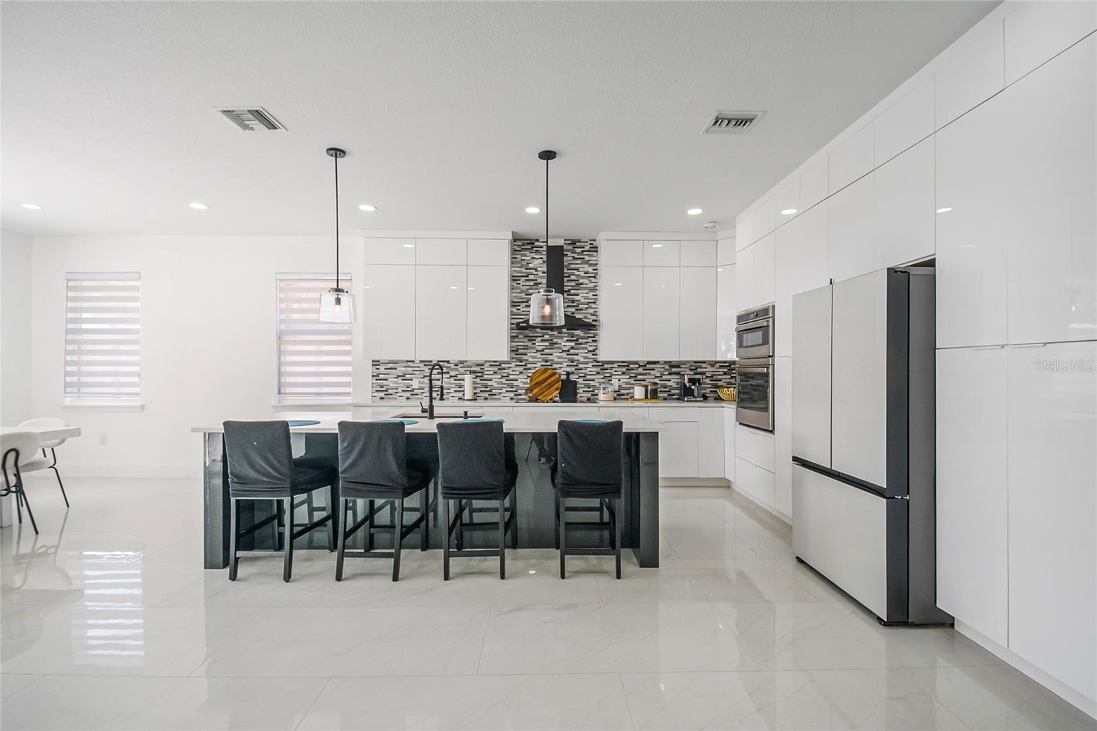 CHISHOLM TRAILS - Residential