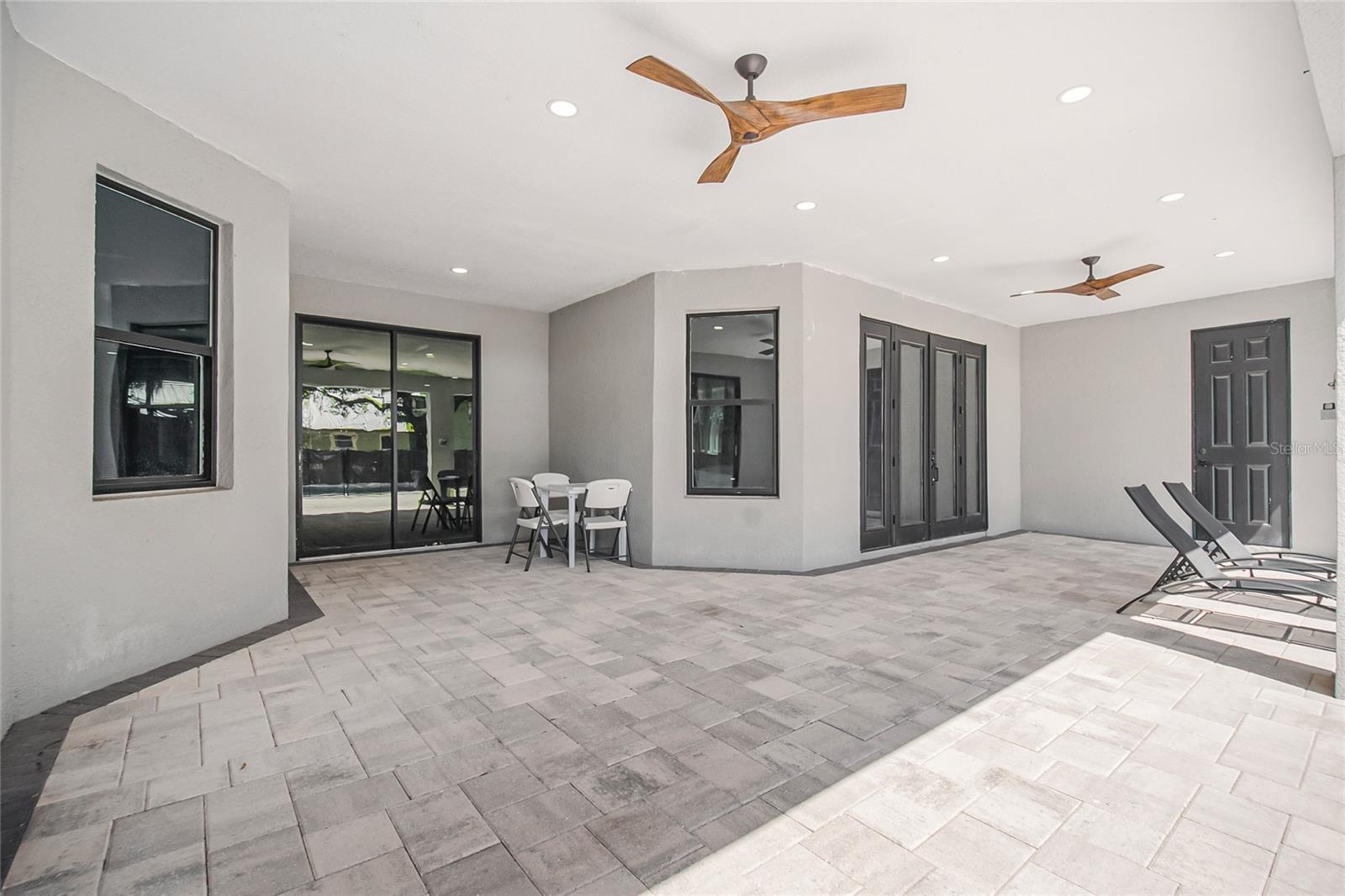 CHISHOLM TRAILS - Residential