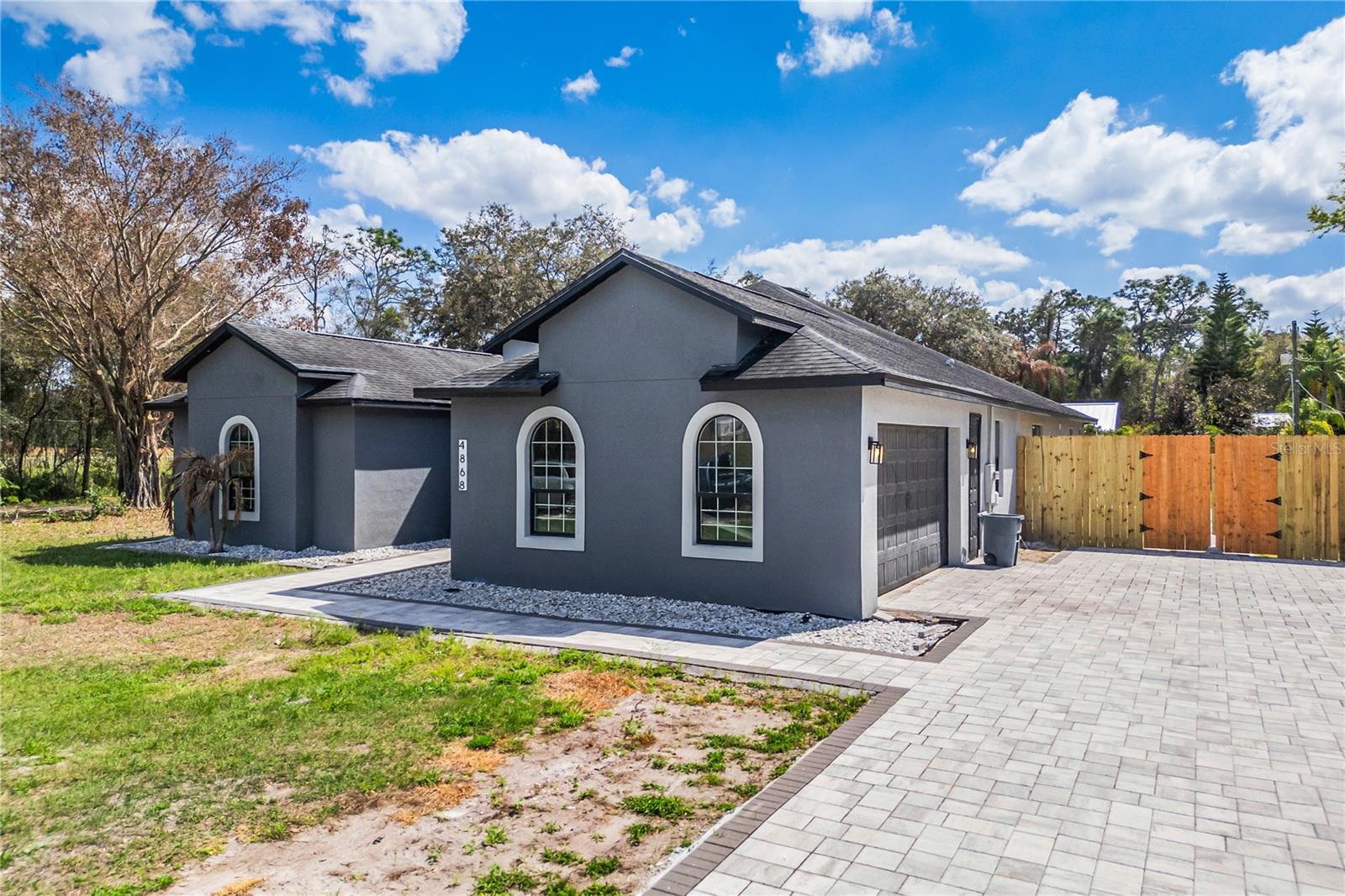 CHISHOLM TRAILS - Residential