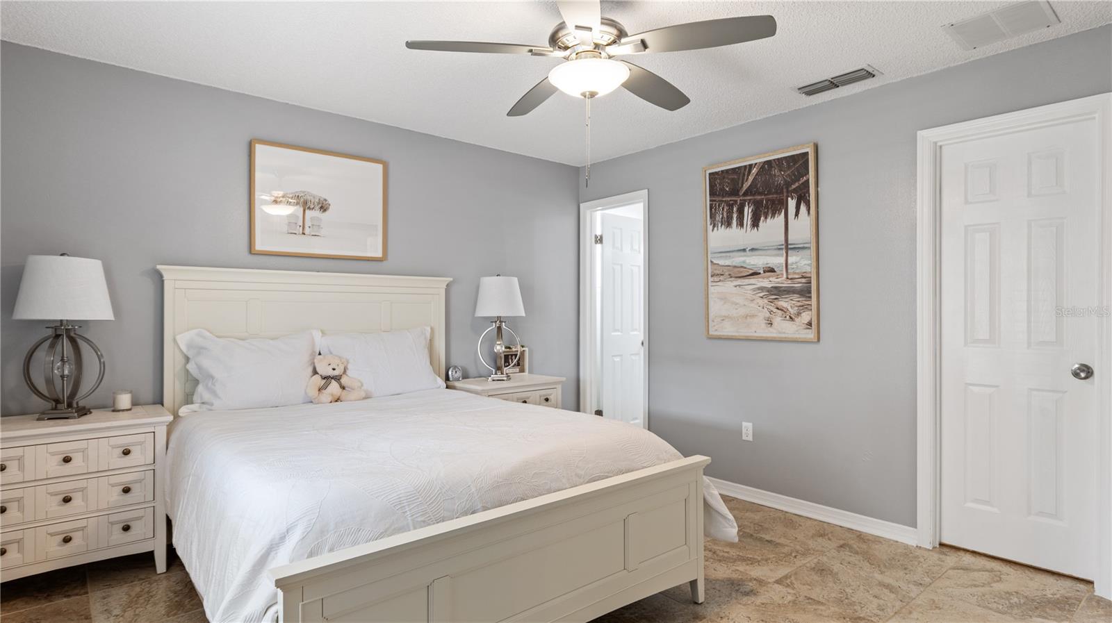 MARION OAKS UN 02 - Residential