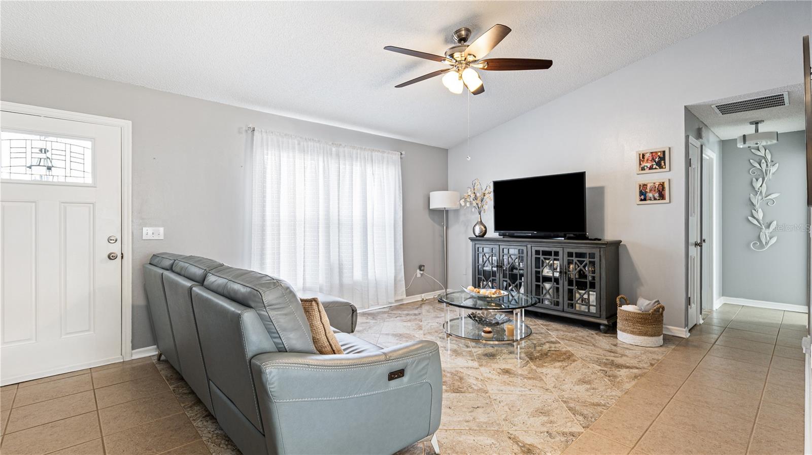 MARION OAKS UN 02 - Residential