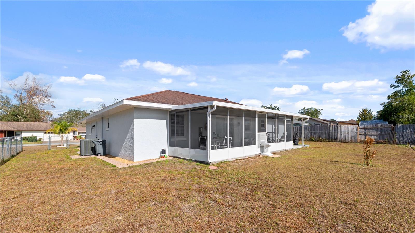 MARION OAKS UN 02 - Residential