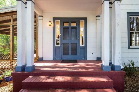 Photo of 562 NE 2nd Avenue, Gainesville, FL 32601 (MLS # GC529906)