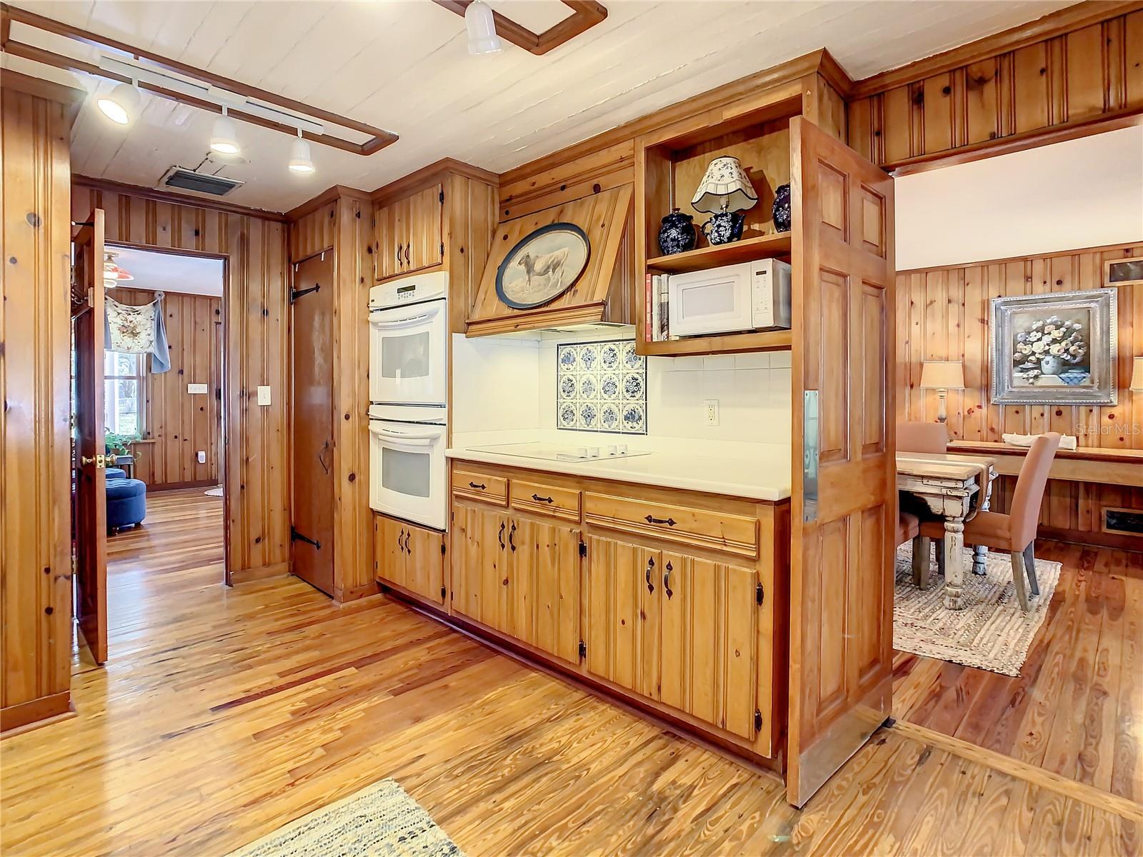 PINELLAS FARMS - Residential