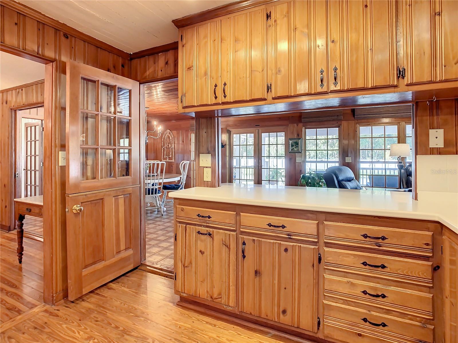 PINELLAS FARMS - Residential