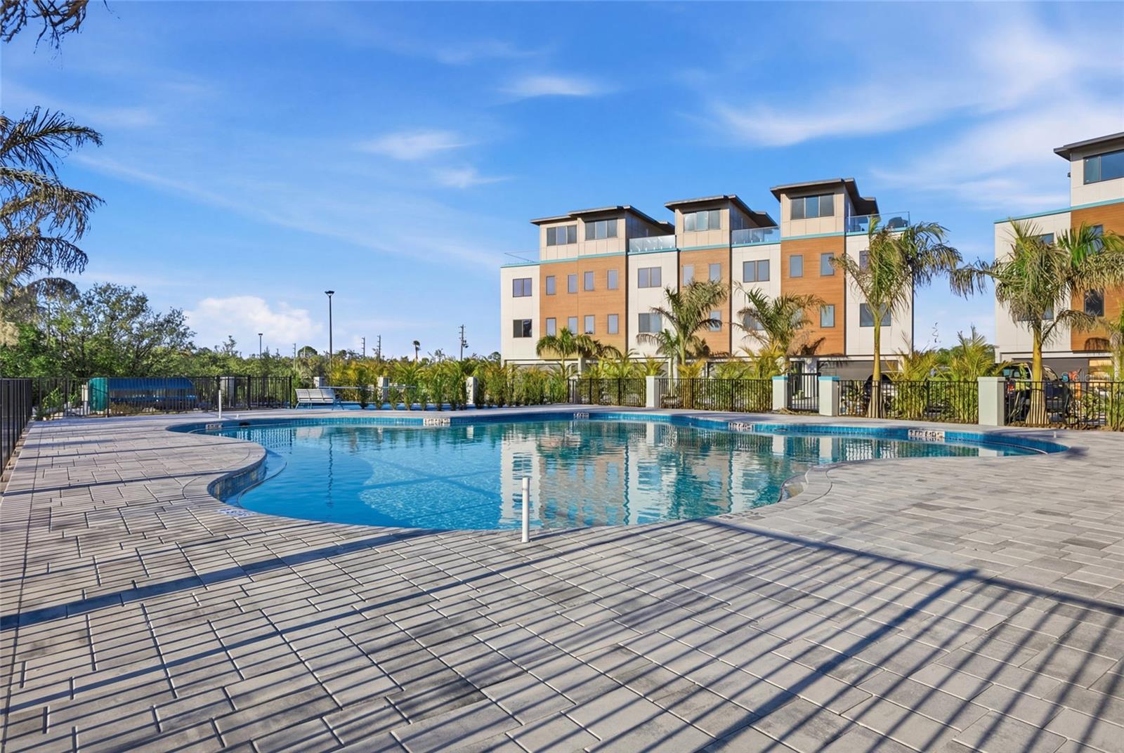 AQUA RESERVE TOWNHOMES - Residential