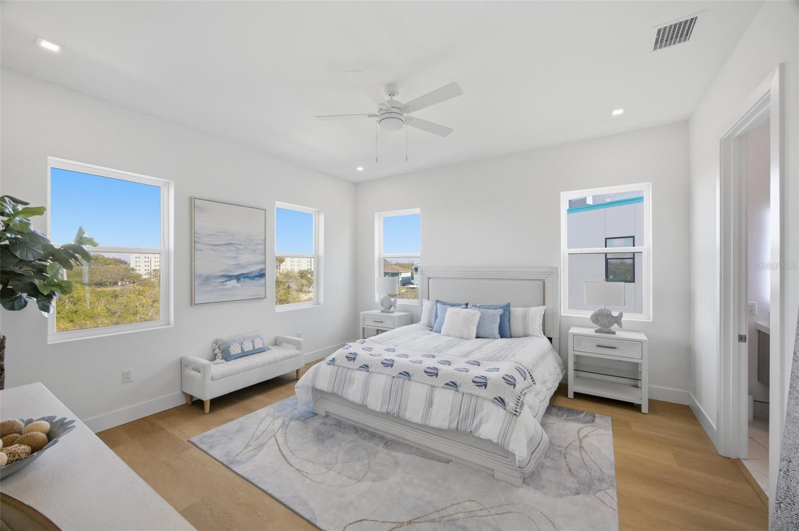 AQUA RESERVE TOWNHOMES - Residential