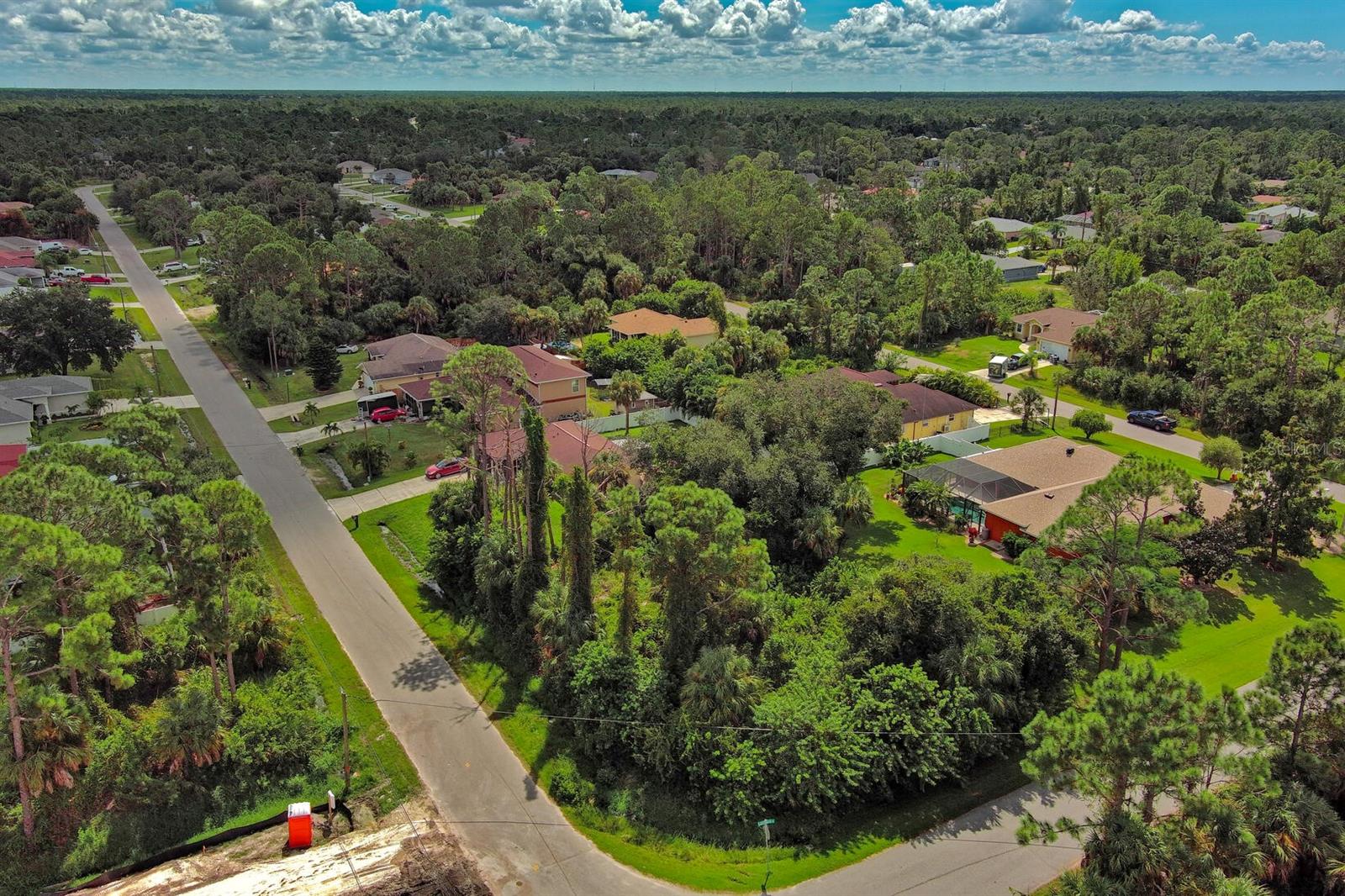 PORT CHARLOTTE SUB 05 - Land