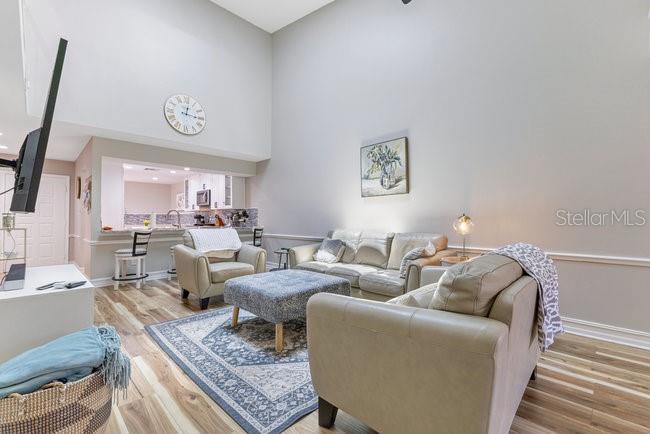 SANDPOINTE TWNHS SEC 05 - Residential Lease