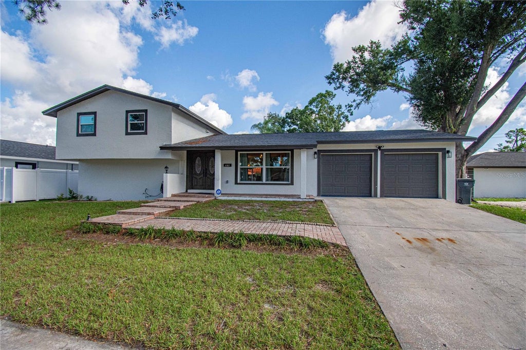 Photo of 8317 Fountain Avenue, Tampa, FL 33615 (MLS # TB8553384)