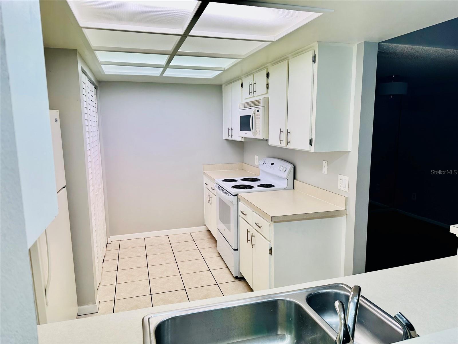 VILLAGE TOWERS CONDO - Residential