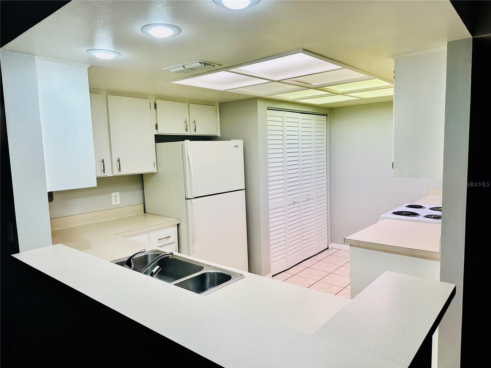 VILLAGE TOWERS CONDO - Residential