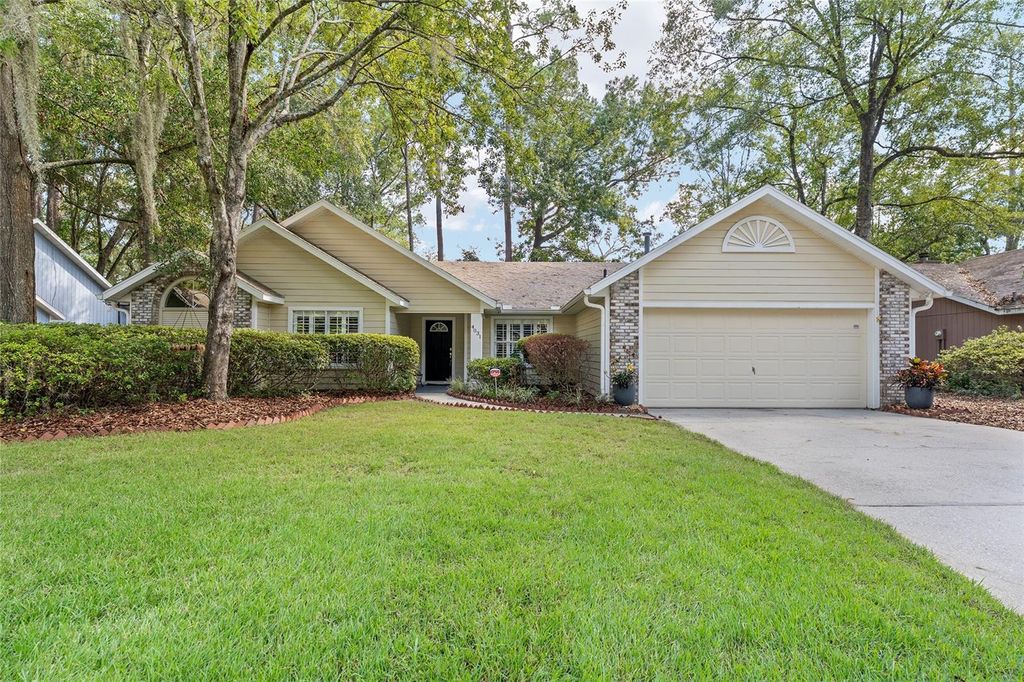 Photo of 4031 NW 34th Drive, Gainesville, FL 32605 (MLS # GC537668)