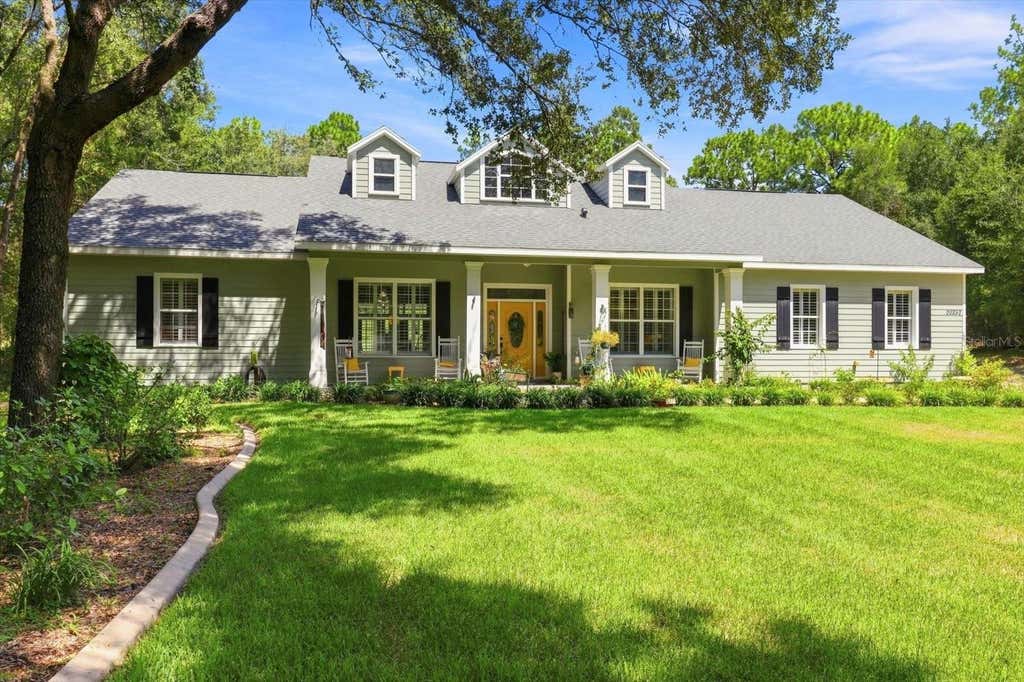 Photo of 20257 SW 97th Place, Dunnellon, FL 34431 (MLS # TB8538577)
