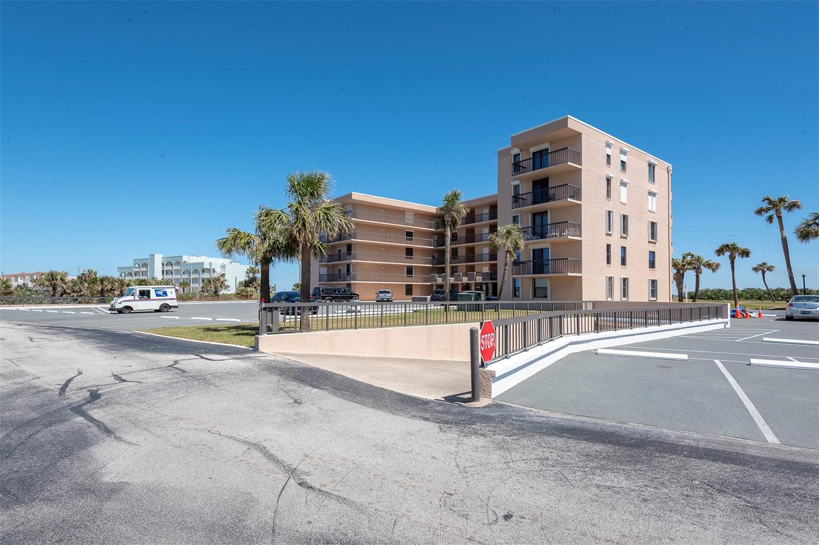 3370 OCEAN SHORE BOULEVARD 4060
